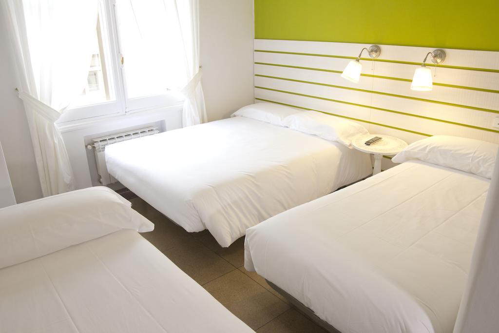 Hostal Monjes Peregrinos Burgo Quarto foto